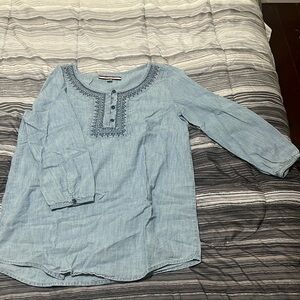 Tommy Hilfiger extra small shirt